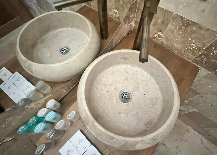 Aden Garden Hotell Çeşme