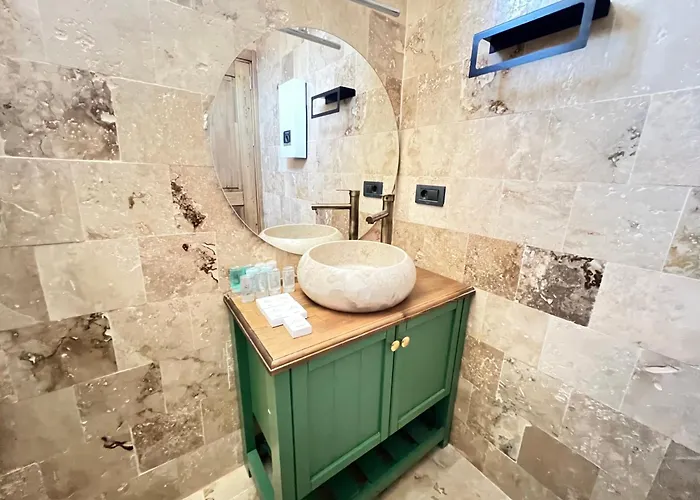 Aden Garden Hotell *