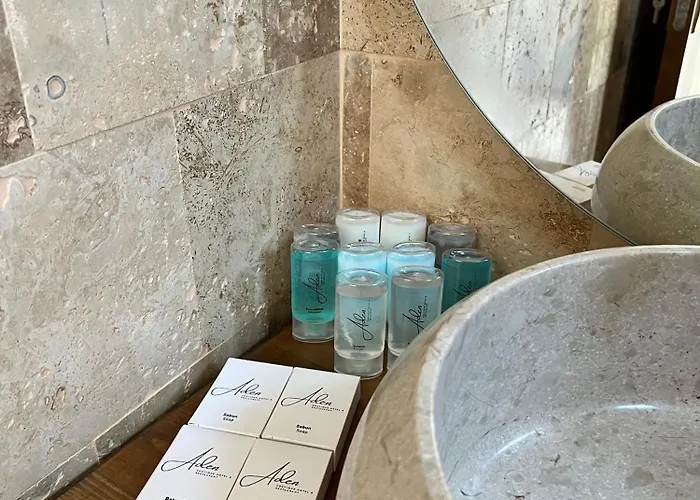 Aden Garden Hotell Çeşme