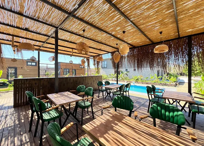 Aden Garden Hotell *